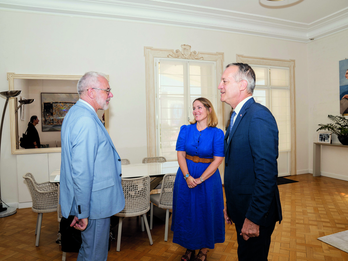 DEUX VISITES INSTITUTIONNELLES EN MAIRIE