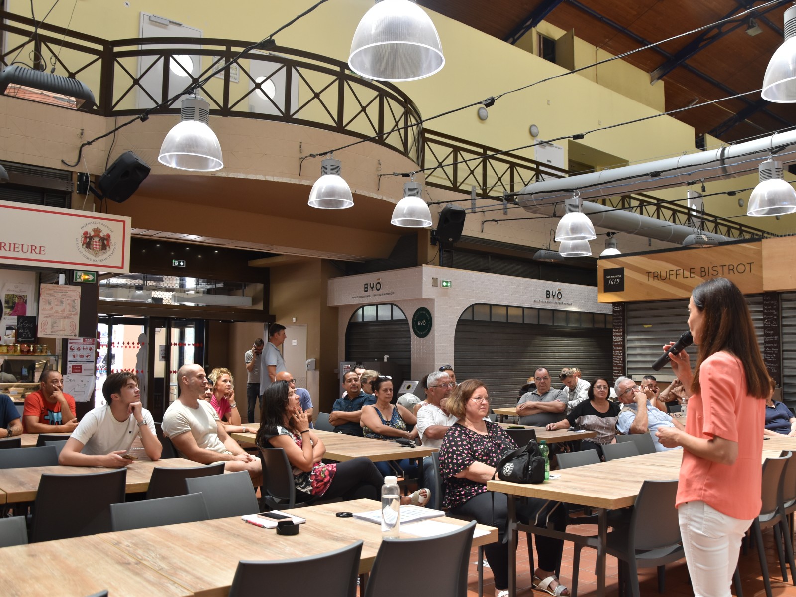 Conférence de sensibilisation au Marché de la Condamine