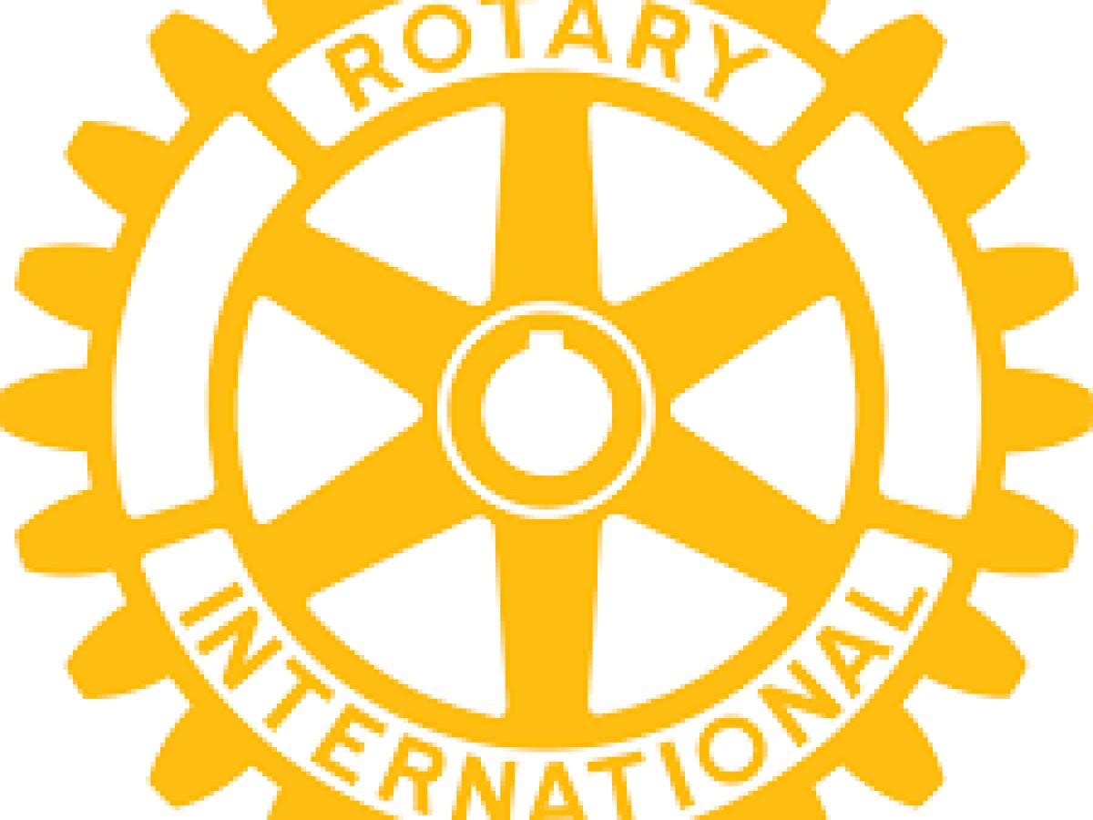 Don d’ordinateurs au Rotary Club