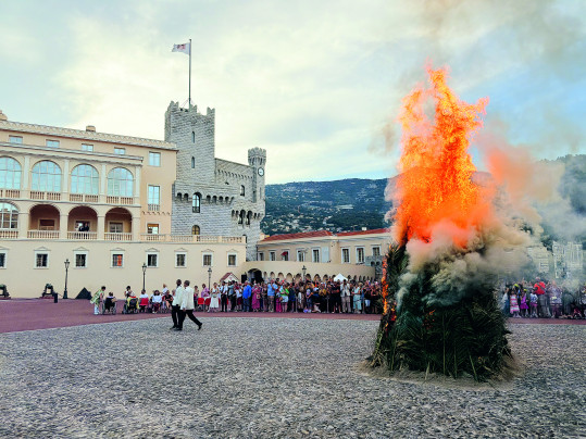 Quand Monaco célèbre le feu et la lumière