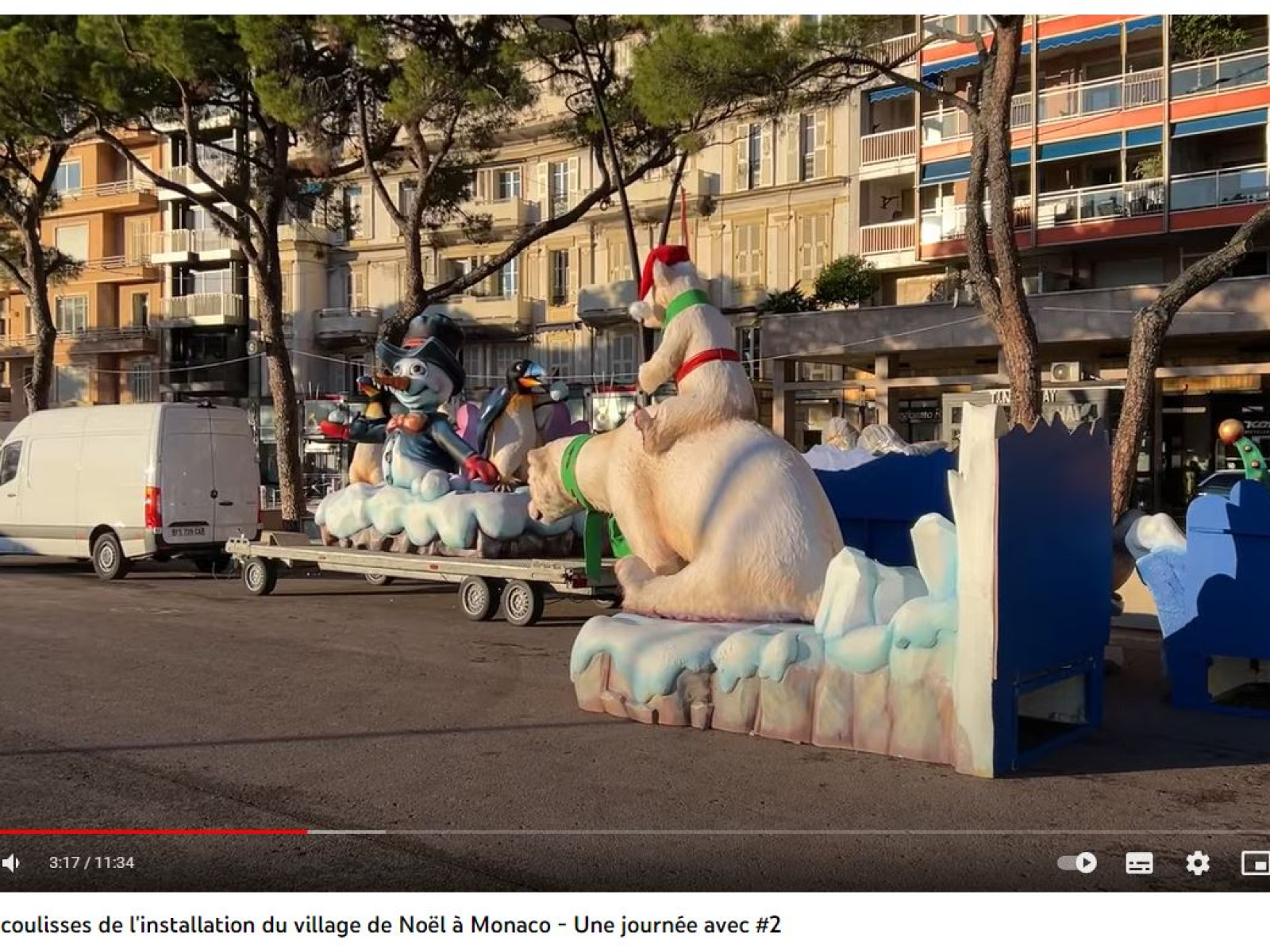 Village de Noël : entrez dans les coulisses