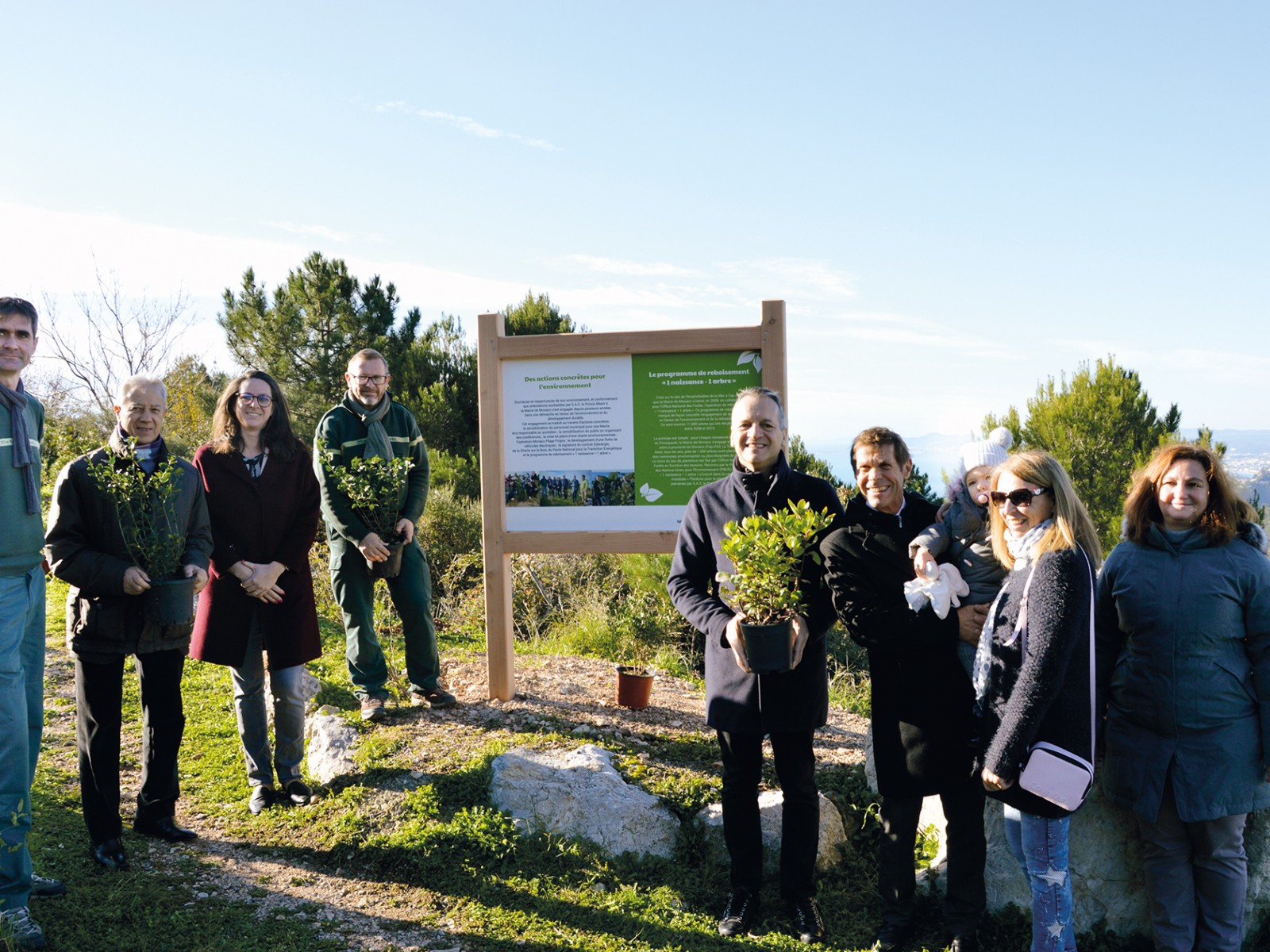 12e plantation pour« 1 naissance = 1 arbre »