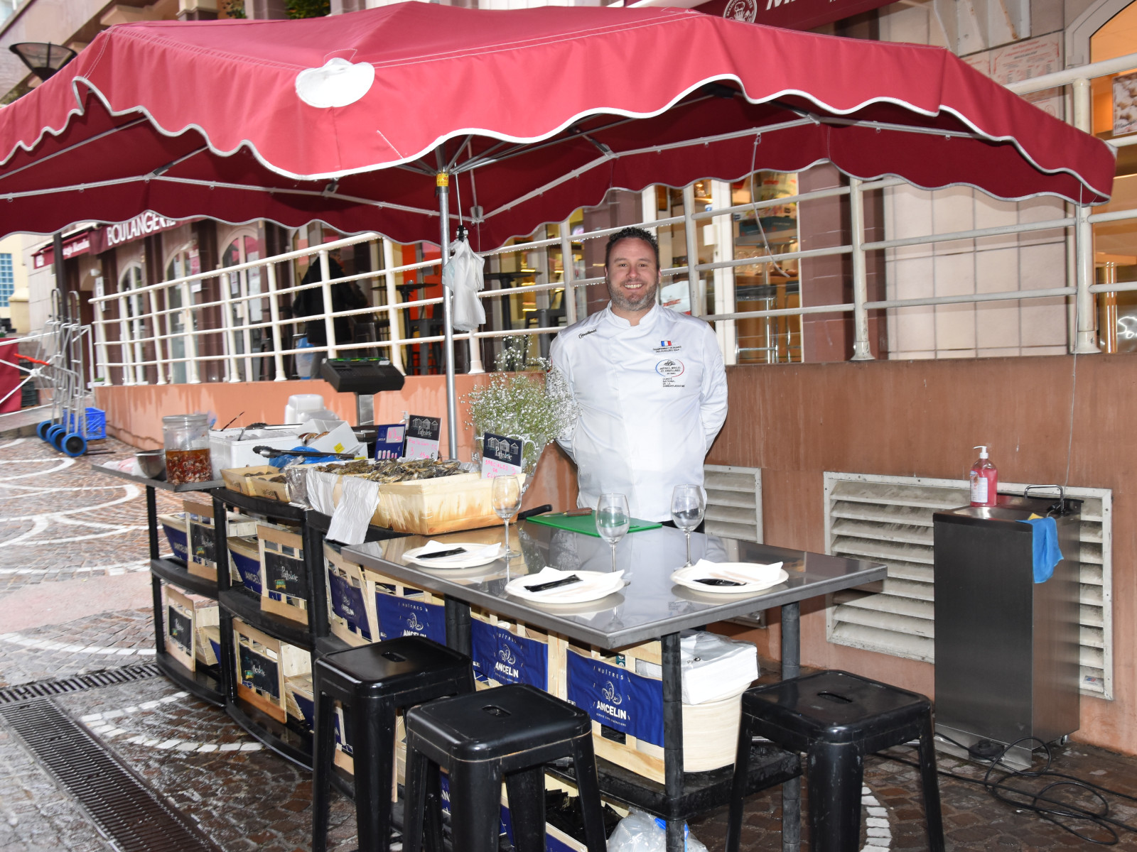 Le Marché de Monte-Carlo accueille un nouvel écailler