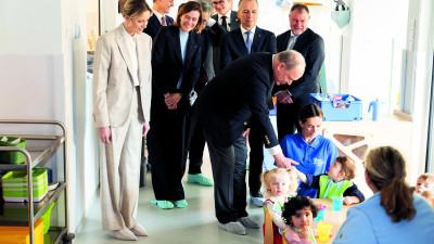 Visite des locaux rénovés de la crèche de Monte-Carlo