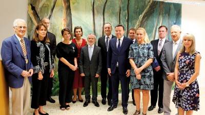 Isabelle Lombardot faite Chevalier de l’Ordre des Arts et des Lettres