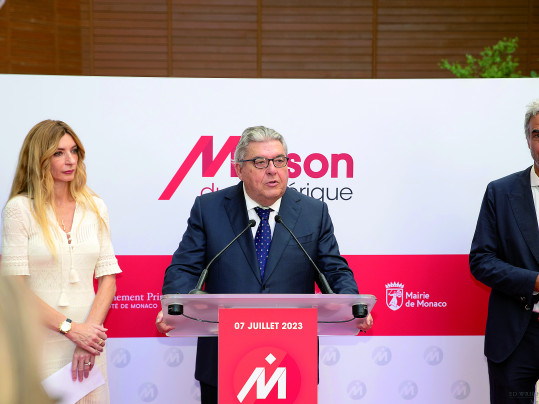 Inauguration de la Maison du numérique