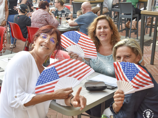 Soirée américaine au Marché de la Condamine