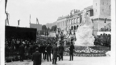 Les bannières de la Salle du Conseil